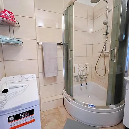 Apartament Zielony Dab Apartment